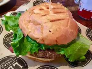 Lynnwood Grill & Brewing Company