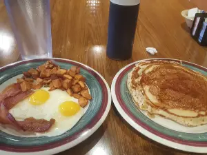 Back In The Day Cafe
