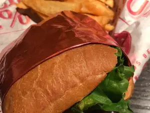 Red Robin Gourmet Burgers and Brews