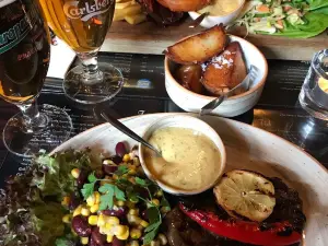 Mando Steakhouse & Bar