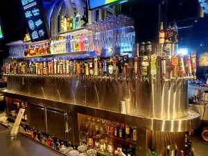 Yard House