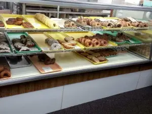 Pierre Donut Shop