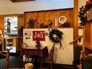 Dutchman's Daughter Restaurant