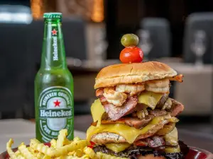 La Rioja Exclusive Restaurant & Bar