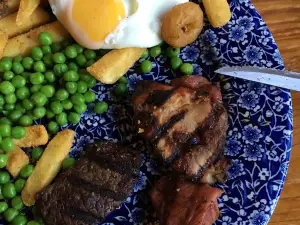 The Old Manor - JD Wetherspoon