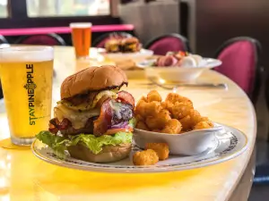 Pineapple Bistro & Bar