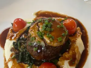 The Pearl Kitchen & Bar