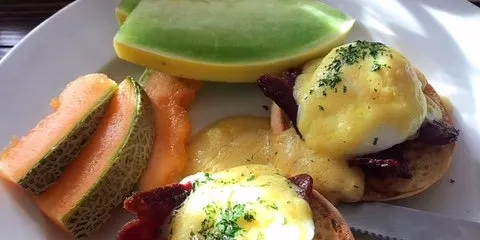 The Mad Hatter Restaurant & Bakery