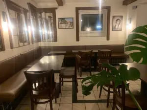 Classics Pub | BAR