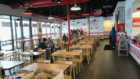 Five Guys in ฟอร์ตเวย์น