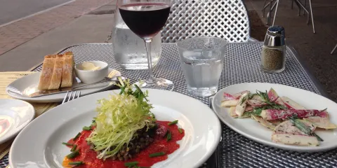Le Cafe Cent-Dix