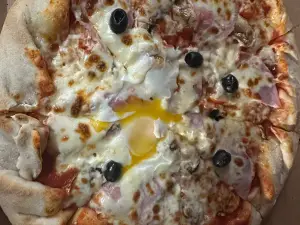 Joy's Pizza