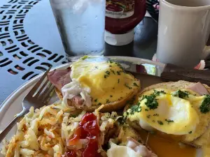 Canadian Honker Restaurant