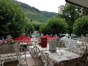 Cafe Flair