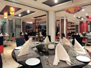 Delhi Gate Indian Restaurant
