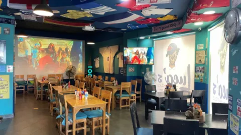 Papa Matrix Lounge & Shisha Bar in Hurghada