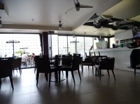 Cafe One Cukrászda és Kávézó