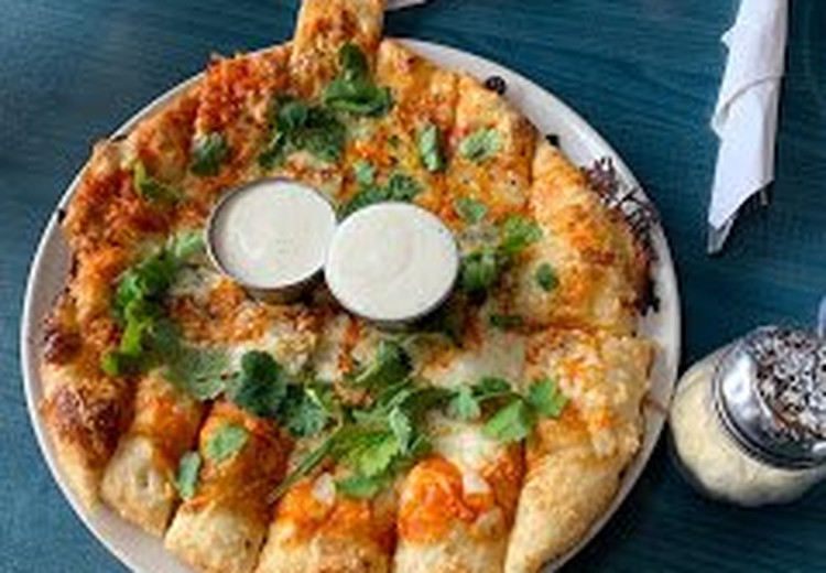 ぴざです Zeeks Pizza (Belltown, Seattle) - Restaurant Reviews, Menu