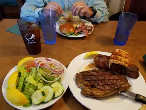 McGills Pint & Platter