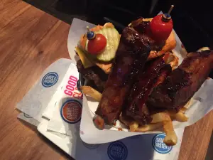 Dave & Buster's Arcadia - Santa Anita
