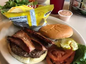 Minnie's Montana Cafe