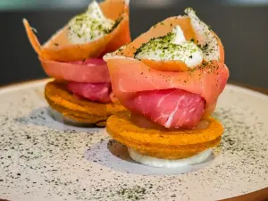 Restaurant Yelo