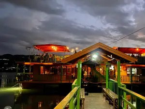 House Boat Grill Restaurant