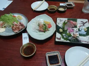 和風味処 さざなみ