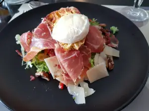 Le Loft Café