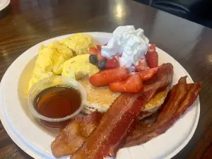 Corner Bakery Cafe