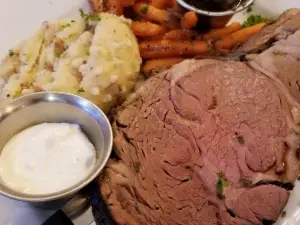 Logan's Bar & Grill at Grouse Mountain Lodge