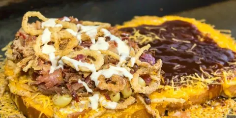 Meltz Extreme Grilled Cheese