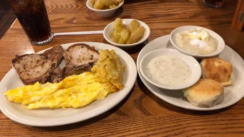 Cracker Barrel Old Country Store in Абилин