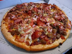 Hank's Corner Grille