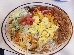 Milly's Breakfast Lunch