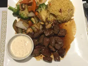 Red Bowl Asian Bistro