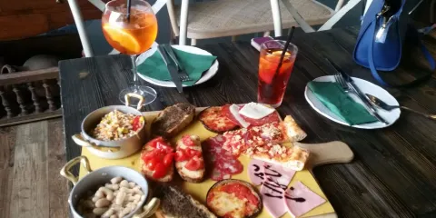 Oggi Ancona Gourmet Cafe