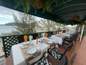 Chamoriscan grill beer garden