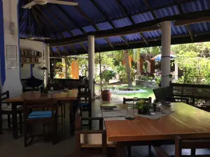 Stardust Beach Restaurant
