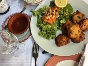 Mandarin Courcelles