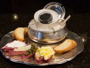 Le Paon Restaurant