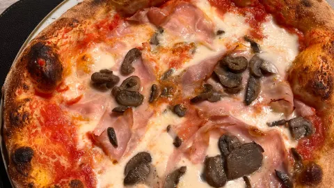Tutta N'ata Pizza in Carpi