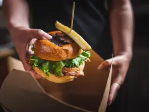 Restaurant Rouge Burger Bar