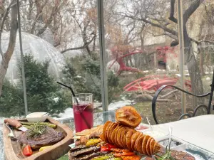EL Garden