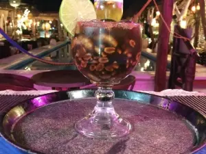 Maya Ka Seafood, Snack & Drinks