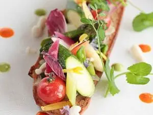 Le Bistrot - Le Stelsia Resort