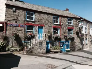 Lugger Inn