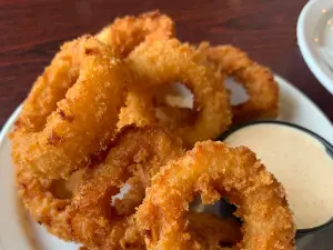 Buffalo Wings & Rings