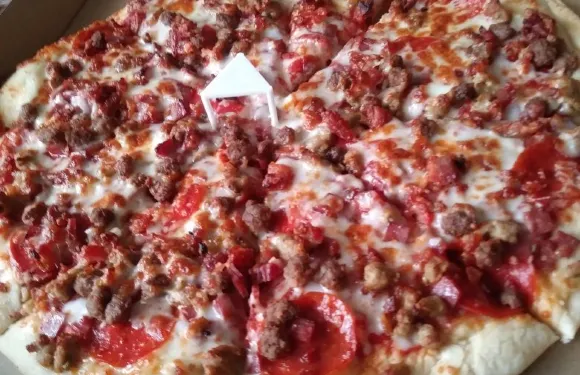 Great Alaska Pizza Co