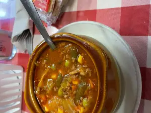 M & M Family Diner